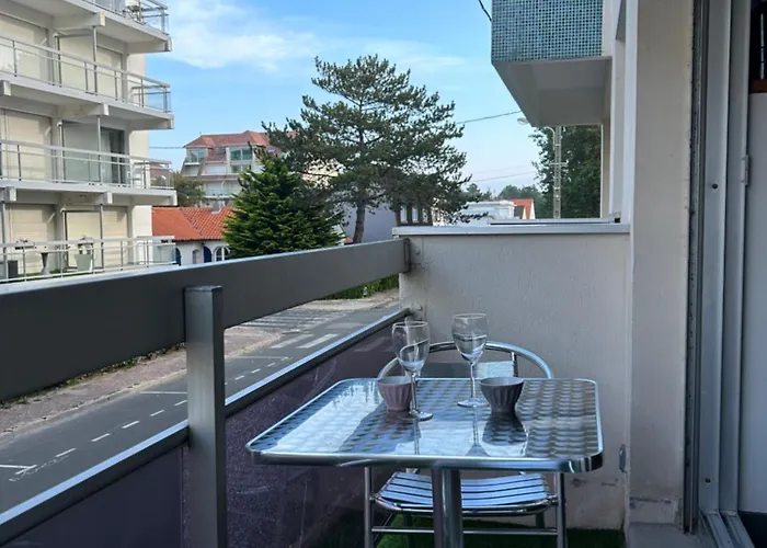 Lejlighed Chez Tonton, Au Calme Avec Parking
